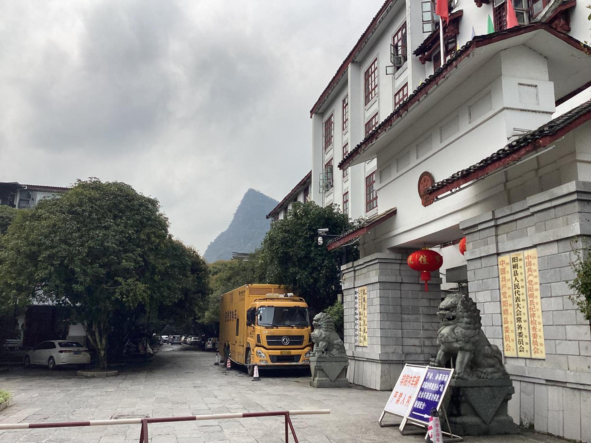 Lazzy Inn Yangshuo Zewnętrze zdjęcie