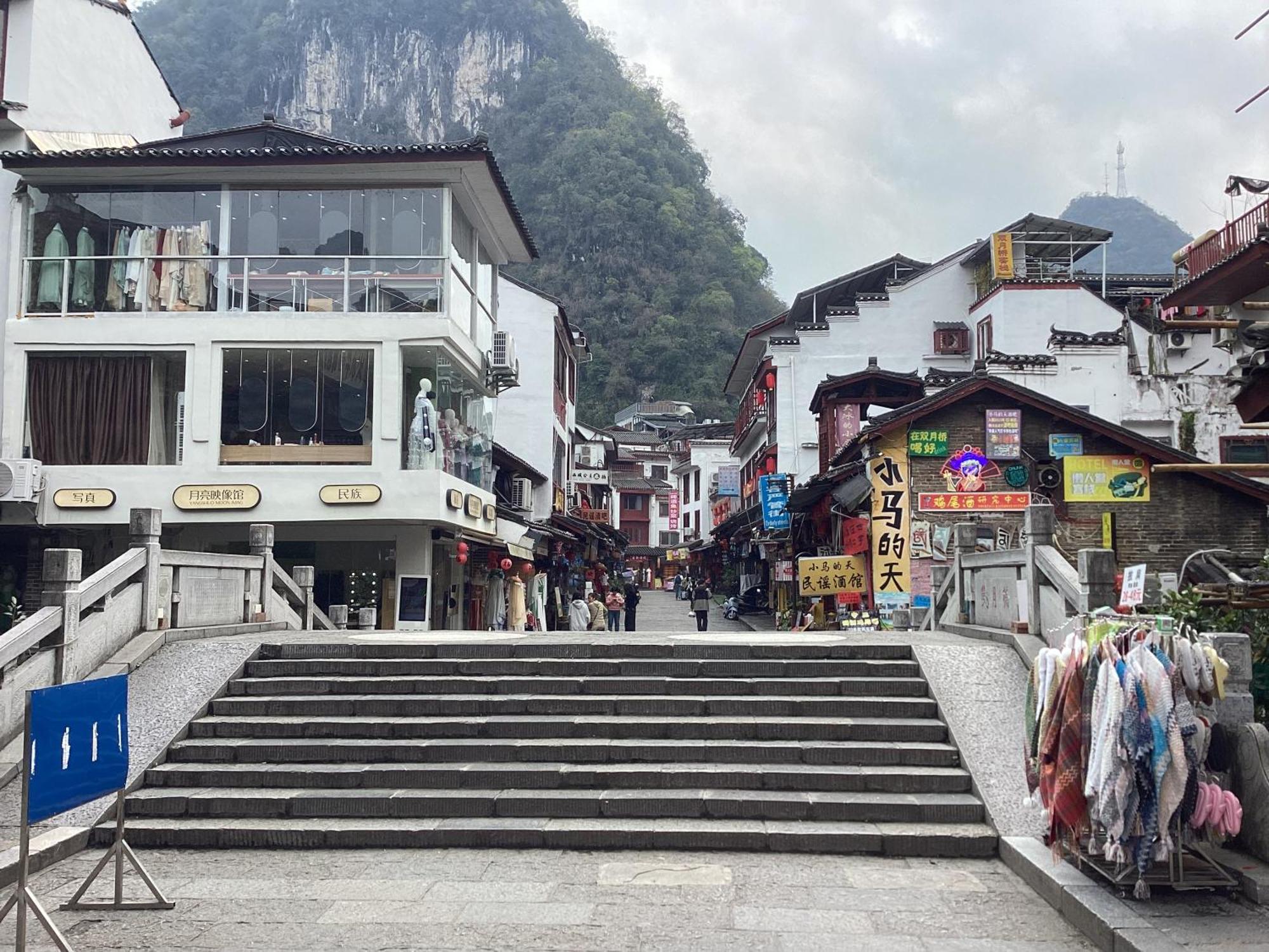 Lazzy Inn Yangshuo Zewnętrze zdjęcie